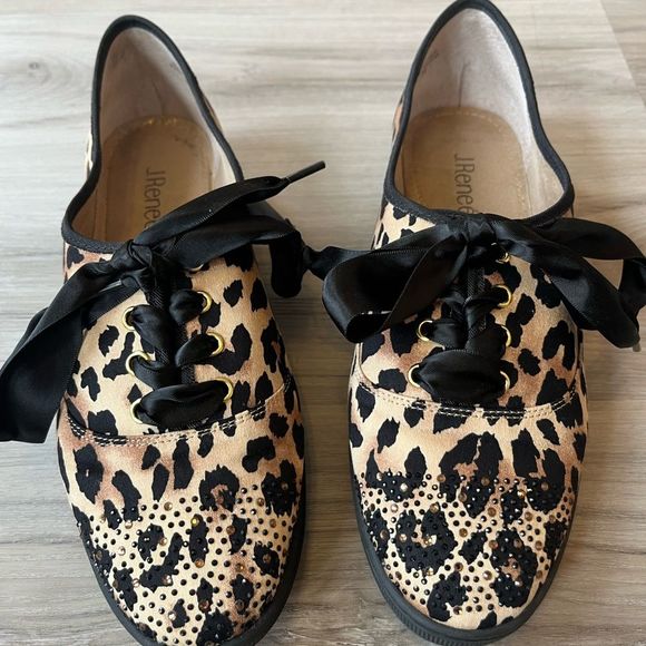 J. Renee 9 Schooner Cheetah Bling Lace Up Shoes - Picture 2 of 9